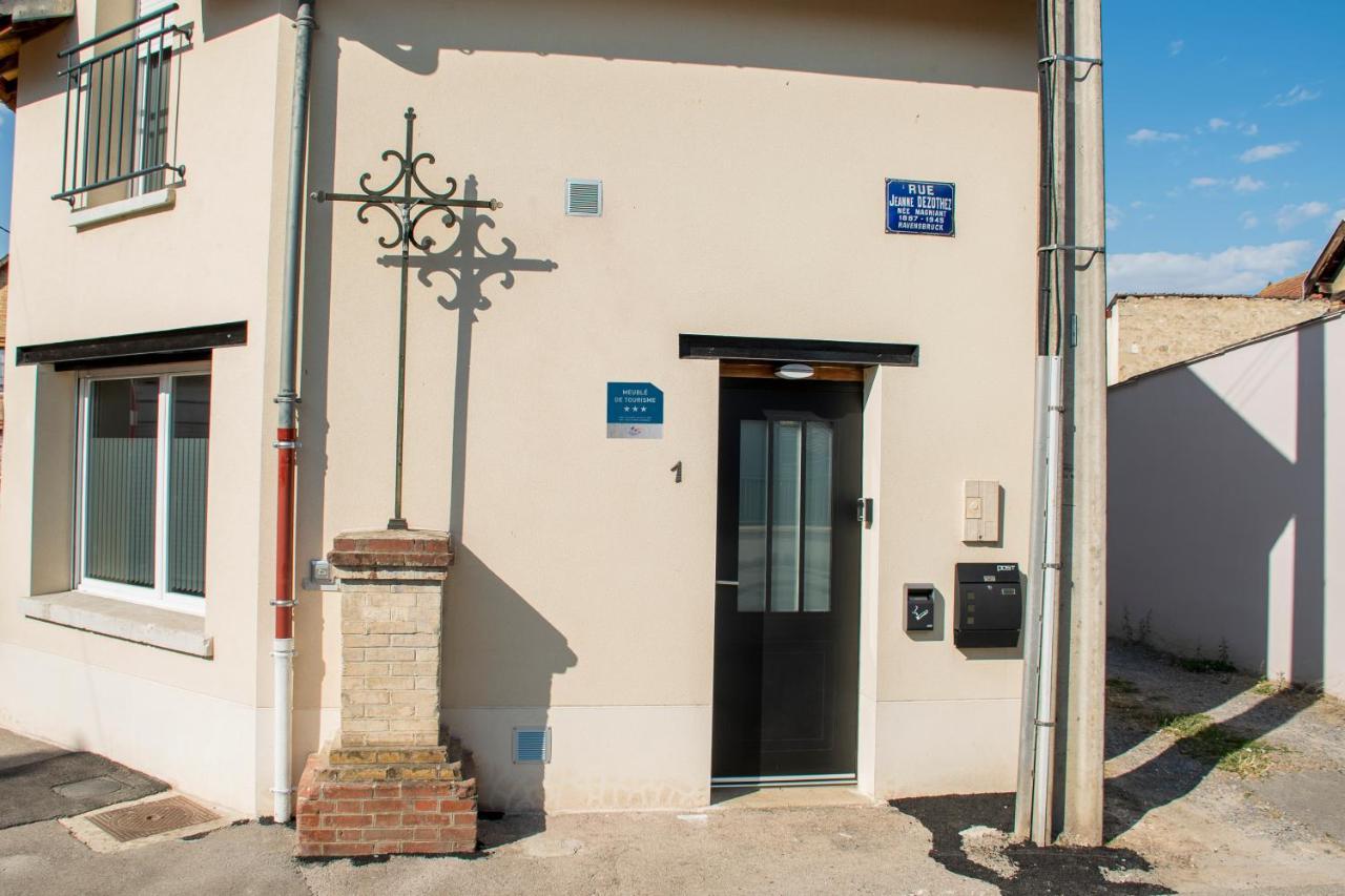 Вилла Meuble De Tourisme 3 Etoiles Loft Industriel A Fismes Экстерьер фото